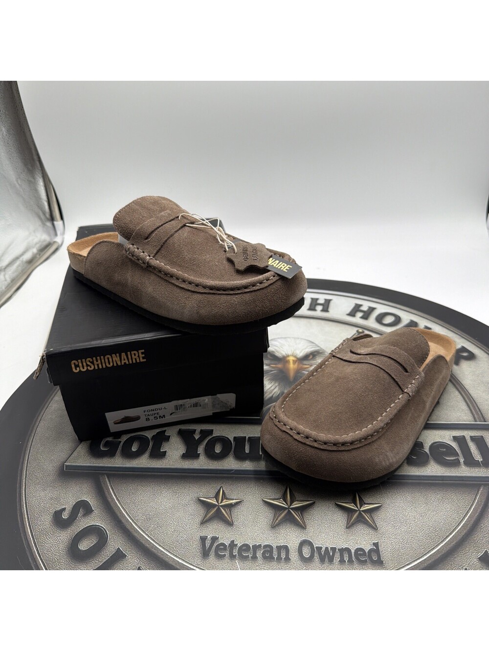 CUSHIONAIRE Fondu Genuine Leather Mule Clogs for Women 8.5